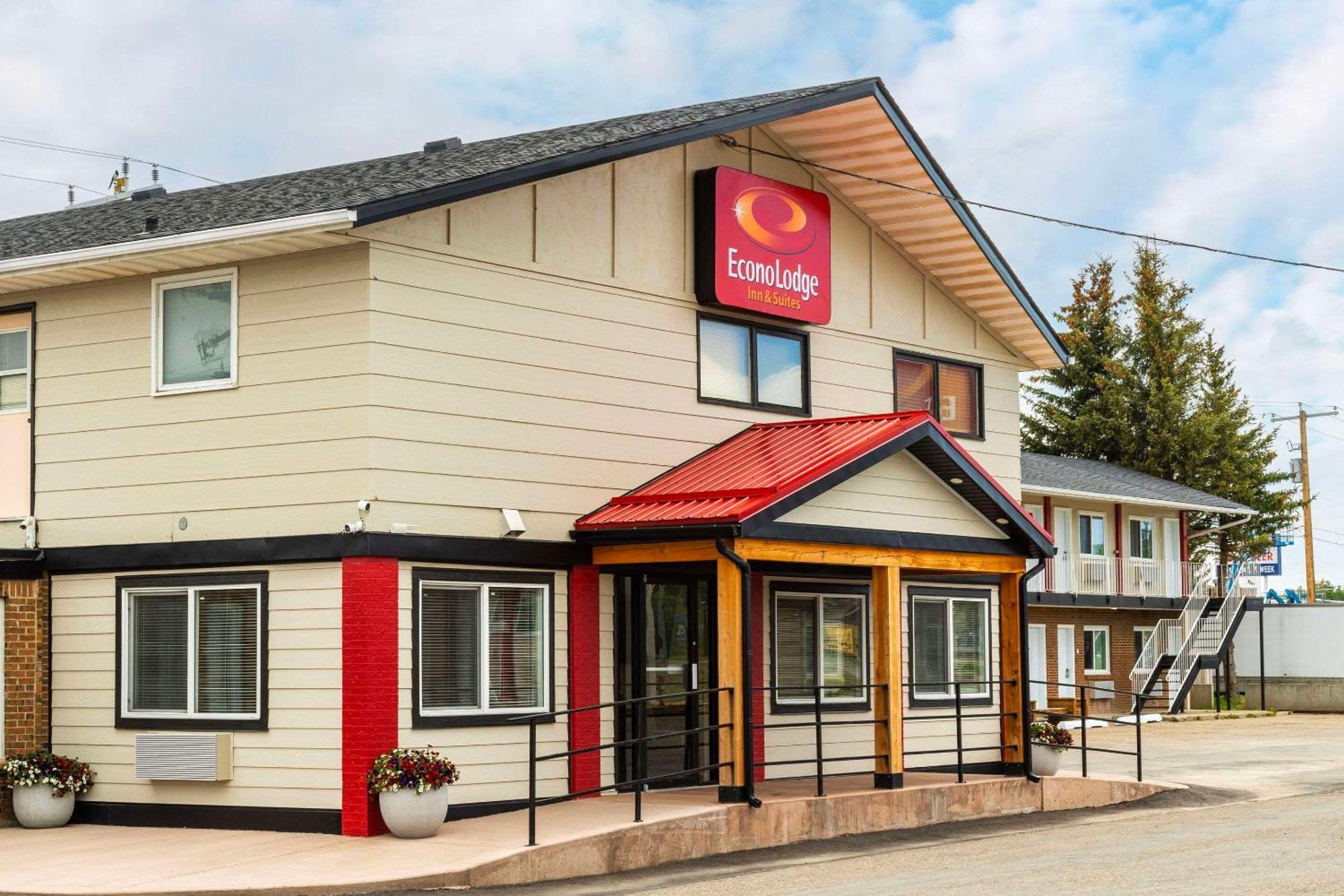 Econo Lodge Inn & Suites Pincher Creek Εξωτερικό φωτογραφία